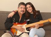 Gustavo Pacheco e hija.
