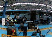 Talleres. En el centro de mantenimiento de El Recreo, el personal se entrena para reparar y operar las unidades que llegarán a partir del 2022.