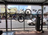 Efecto. Así es como tienen que dejar las bicicletas los usuarios.