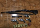 Incautación. El martes se incautaron a menos cuatro armas de fuego en el sector de Zapotillo en Loja.