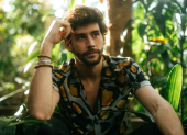 Álvaro Soler para su álbum Magia.