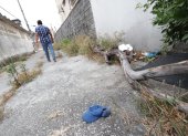 En los callejones de la ciudadela Albatros hay desde cartones hasta prendas de vestir interior, que afean la ciudadela y tienen en zozobra a sus residentes.