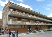 Foto de Archivo de uno de los edificios de aulas de la Universidad Técnica Particular de Loja, una de las ocho universidades cofinanciadas.