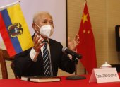 El embajador de China en Ecuador, Chen Guoyou, en rueda de prensa para hablar sobre la conversación entre los presidentes de ambas naciones.