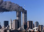Imagen de archivo que muestra las Torres Gemelas en llamas después del atentado del 11 de septiembre de 2001 en Nueva York