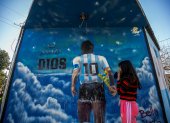 Imagen de archivo de un mural dedicado Diego Maradona. EFE/Demian Alday Estevez.