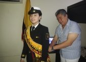 La cadete Angelina  Valderrama Álvarez es la abanderada de la Academia Naval Altamar.