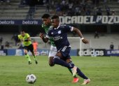 Emelec sufre por ratos antes los contragolpes de Orense.