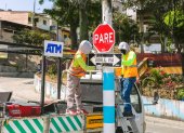 Señales. Agentes de la ATM colocaron la señalética en el sector.
