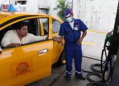 Movimiento. La compra de gasolina en los lugares de abastecimiento registró un comportamiento regular.