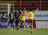 Barcelona perdió ante Aucas en el estadio Gonzalo Pozo Ripalda y complicó su situación en la tabla acumulada.