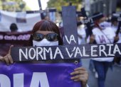 Durante la marcha, que siguió el recorrido sin mayores altercados, se vivieron momentos de emoción entre las madres de las víctimas.