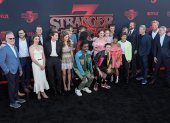 Foto de archivo del elenco de Stranger Things.