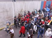 La Conaie se traslada por las calles de Quito rumbo al Palacio de Carondelet.