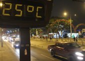 La temperatura en un tramo de la avenida 25 de Julio, el sur de Guayaquil, a las 20:00 del jueves 11 de noviembre de 2021.
