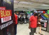 RECORRIDO DE COMERCIO, PREVIO AL BLACK FRIDAY...FD: MIGUEL CANALES....19-11-2021