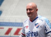 Pablo Repetto ya se puso la camiseta de su nuevo equipo en el fútbol uruguayo.