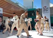 Un grupo de reos mexicanos en una práctica de boxeo en el Centro preventivo y de readaptación social Tenango Del Valle.