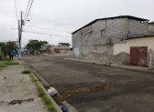 En la 45 y la k dejaron a una mujer  abandonada en la calle con varios disparos.