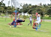 La salida del aeropuerto dio paso a un espacio de recreación y deporte.