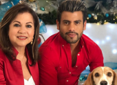 En la foto, Narcisa junto a su hijo Efraín, durante unas celibridades navideñas años atrás.