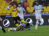 Barcelona no pasó del empate ante el City. Byron Castillo fue señalado por jugar y no estar con la Tri.