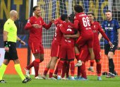 Los jugadores del Liverpool celebran el segundo gol ante el Inter de Milán