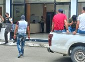 En la delegación policial hay mucho mmovimiento luego del macabro suceso que ha conmocionado a La Troncal.