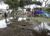 Uno de los parques de La Garzota que luce descuidado. La comunidad no puede hacer uso de este.
