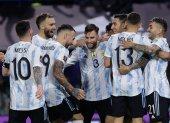 En el último partido, Argentina derrotó por 3-0 a Venezuela. De la plantilla de ese compromiso, el técnico Scaloni prevé algunas variantes. Ya están clasificados.