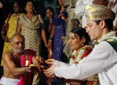 ARCHIVO - Una boda en la India. Los casamientos entre personas de religiones diferentes encuentran muchos obstáculos en ese país. Foto: Soeren Stache/dpa ag-periodistas