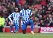 Moisés Caicedo, jugador ecuatoriano del Brighton, minutos antes del partido ante el Arsenal.