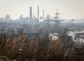 Mariúpol. Al fondo se observa la planta de Azovstal, el último bastión de la defensa ucraniana.