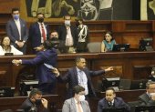 Nuevamente se produjeron incidentes en el Pleno de la Asamblea por el cambio del orden del día.