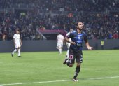 Junior Sornoza festeja tras marcar el gol del empate de Independiente del Valle.