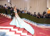 Blake Lively en la alfombra roja de la Met Gala 2022, el evento benéfico anual del Instituto de Vestuario del Museo Metropolitano de Arte, el 2 de mayo de 2022.