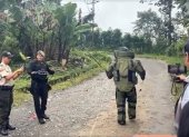 Artefacto. Miembros de la Policía desactivaron un artefacto explosivo colocado en la vía de acceso a la cárcel.