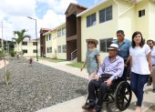 Obra. En Calceta (Manabí), el 17 de mayo del 2019, el entonces presidente Lenín Moreno asistió a la entrega de 6 conjuntos habitacionales del Plan Casa para Todos, en la Urbanización Riveras del Carrizal.