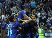 Los millonarios celebraron a todo lo alto la clasificación a octavos de final.