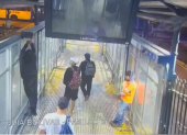 Hecho. El vandalismo también se registra en las paradas de la Metrovía.