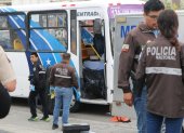 Un militar fue asesinado a tiros durante un asalto en un bus de transporte público, en Guayaquil.