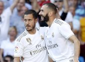 Hazard, a pesar de su irregularidad, admite que Benzema ha sido la figura absoluta de la temporada.