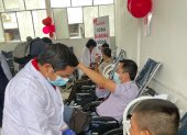 Aspirantes de la Policía y personal administrativo donaron sangre