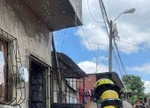 Los bomberos se encargaron de aplacar el fuego