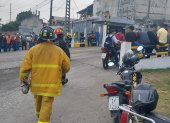 Incendio en una fabrica de plásticos