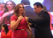 La asambleísta fue condecorada por la Asamblea durante las festividades por la fundación de Guayaquil.