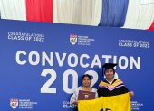 En la última semana de julio de 2022, el otavaleño Felipe Males se graduó en  una maestría de la Universidad de Nanyang, de Singapur.
