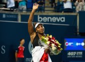 Serena Williams de Estados Unidos se despide tras caer derrotada frente a Belinda Bencic de Suiza