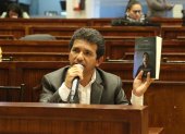 Cléver Jiménez: Asambleísta juzgado penalmente sin levantarle la inmunidad. Recibió medidas cautelares de la CIDH y nadie las acató.