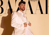 Bad Bunny en la portada de una revista de moda femenina.